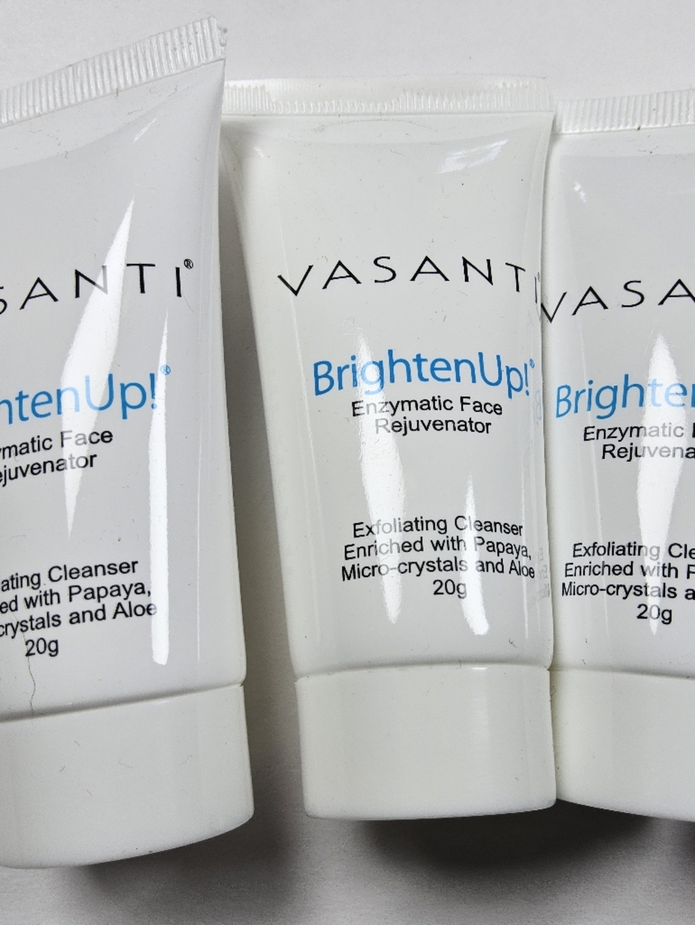 Lot Of 5- Vasanti BrightenUp! Enzymatic Face Rejuvenator - Picture 3 of 3